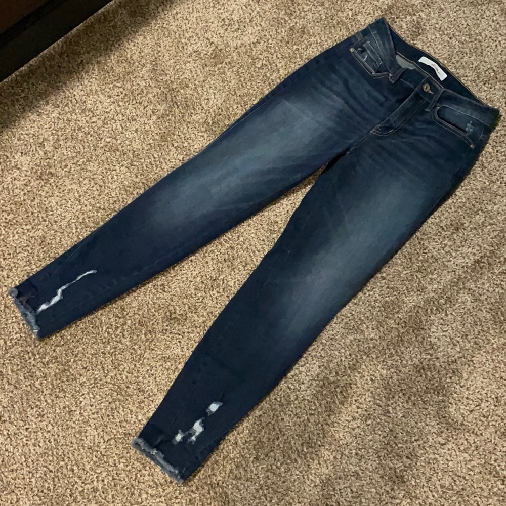 KanCan skinny jeans raw hem